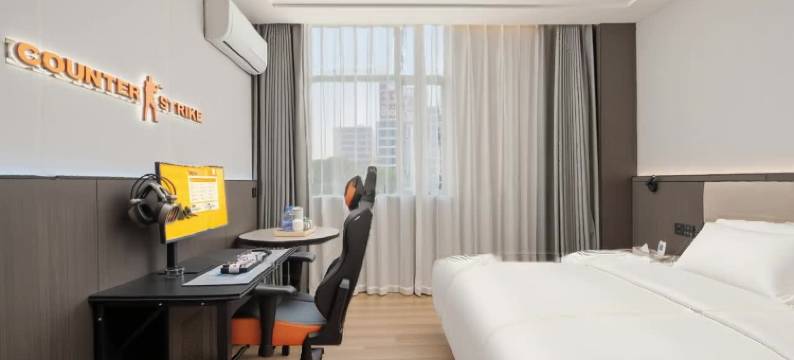 寓约电竞民宿(广州白云江高店)图片