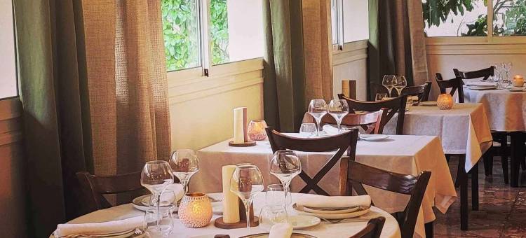 拉根斯餐厅酒店(Hôtel Restaurant Le Lachens)图片