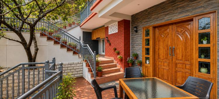 罗莎瓦蒂卡拉姆加尔酒店(Rosastays Vatika - Mountain View)图片