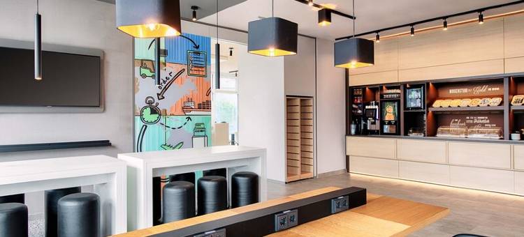 B&B斯图加特内卡港酒店(B&B HOTEL Stuttgart-Neckarhafen)图片