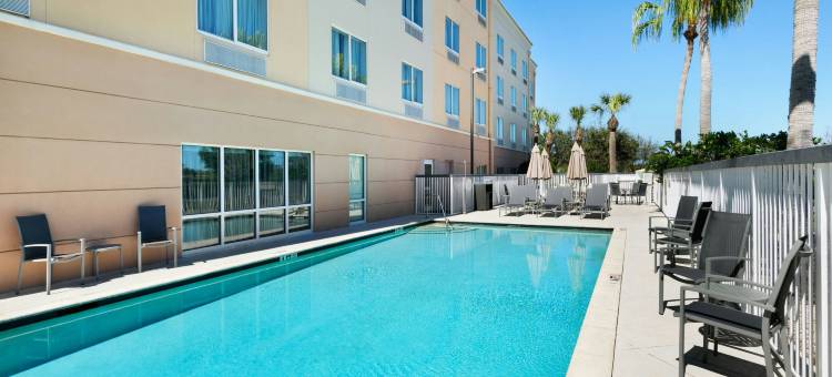皮尔斯堡万枫酒店及套房(Fairfield Inn & Suites Fort Pierce)图片