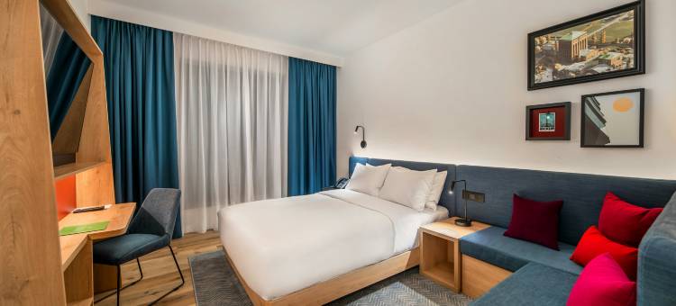 弗罗茨瓦夫机场希尔顿欢朋酒店(Hampton by Hilton Wroclaw Airport)图片