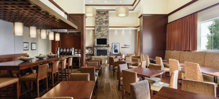 米斯提欢朋套房酒店(Hampton Inn & Suites Mystic)图片
