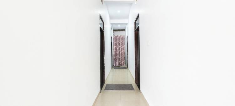 Fabhotel 拉德(FabHotel Raadhe)图片