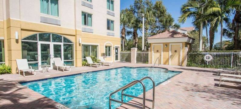 朱庇特I-95号舒适套房酒店(Comfort Inn & Suites Jupiter I-95)图片