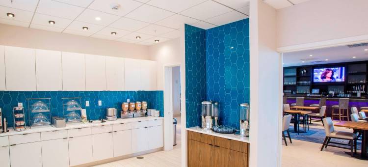 位于地铁中心中庭的纽约布朗克斯 Residence Inn 酒店(Residence Inn New York the Bronx at Metro Center Atrium)图片