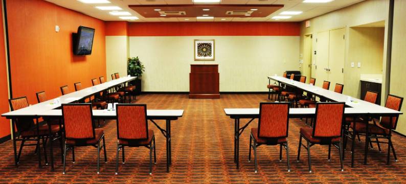 辛辛那提上城大学区欢朋套房酒店(Hampton Inn & Suites Cincinnati/Uptown-University Area)图片