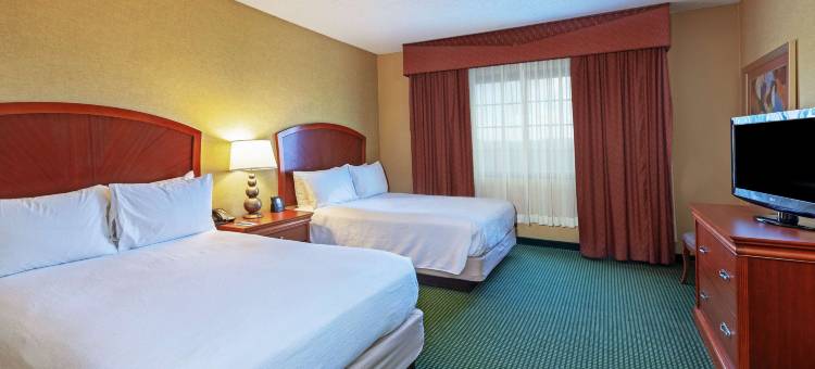 格林斯伯勒机场希尔顿安泊套房酒店(Embassy Suites by Hilton Greensboro Airport)图片