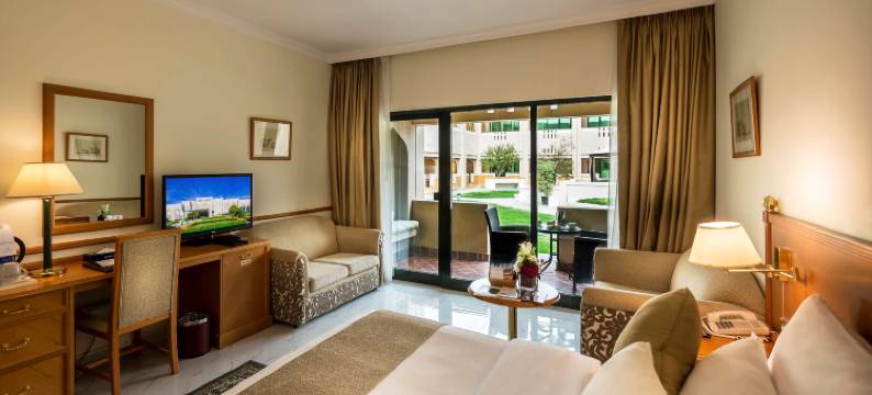 奈兹瓦郁锦香酒店(Golden Tulip Nizwa)图片