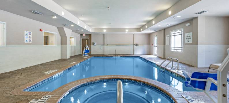 智选假日套房酒店基尔戈北(Holiday Inn Express & Suites KILGORE NORTH by IHG)图片