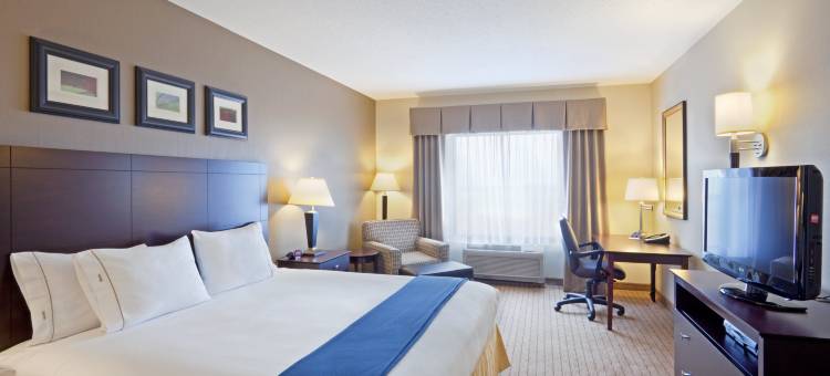 智选假日套房酒店马龙(Holiday Inn Express & Suites Malone)图片