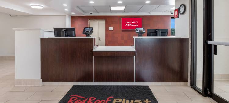 哥伦布沃辛顿红屋顶Plus酒店(Red Roof Plus+ Columbus - Worthington)图片