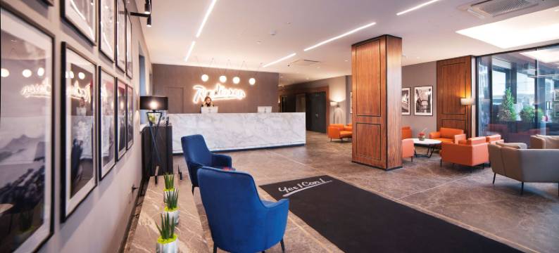 那不勒斯诺拉丽笙酒店(Radisson Hotel Nola Naples)图片