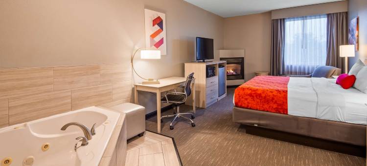 坎伯兰郡贝斯特韦斯特优质酒店(Best Western Plus New Cumberland Inn  Suites)图片