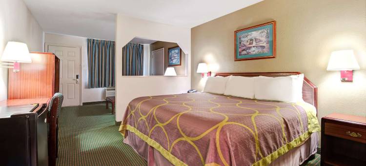 理查森达拉斯速8酒店(Super 8 by Wyndham Richardson Dallas)图片