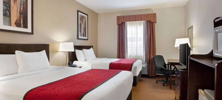 伊丽莎白敦华美达酒店(Ramada by Wyndham Elizabethtown)图片