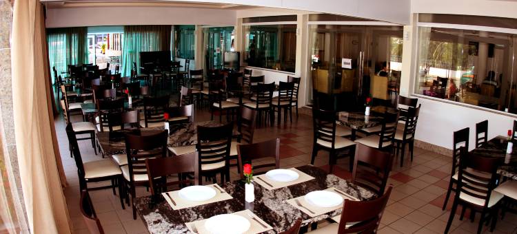 阿姆任安玛酒店(Amuarama Hotel)图片