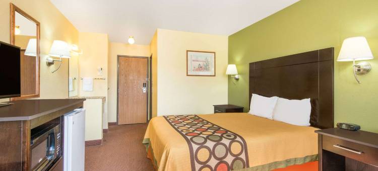 莫里亚蒂速8酒店(Super 8 by Wyndham Moriarty)图片