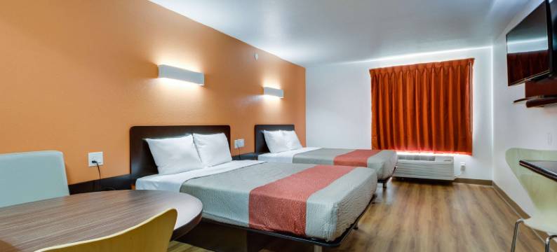 俄克拉荷马塔尔萨 6 号汽车旅馆(Motel 6 Tulsa, OK)图片