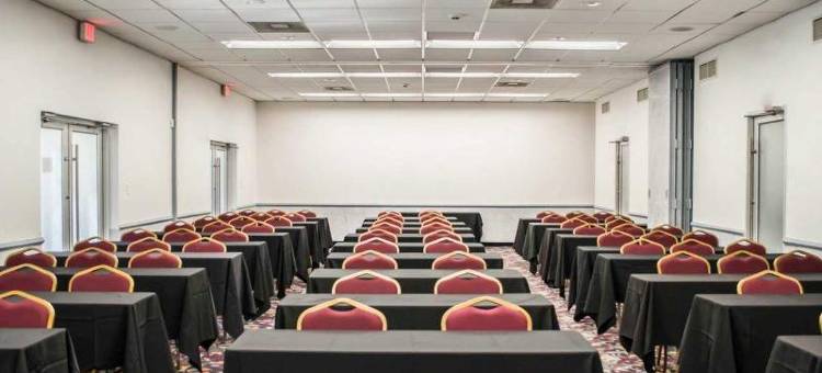 坦帕-布兰登品质酒店及会议中心(Quality Inn and Conference Center Tampa-Brandon)图片