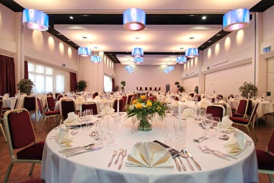 Tailormade Hotel KRONE Sarnen Over view