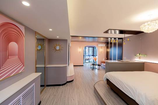 繁宿民宿(张掖路分店)