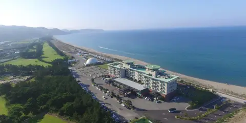希波維度假村