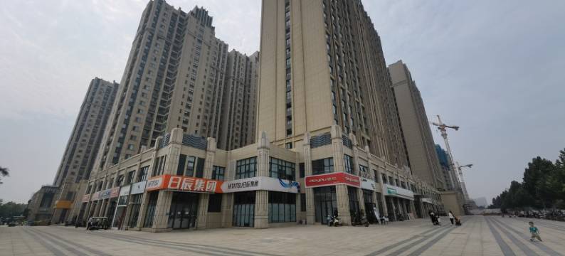 兔窝窝观影酒店(牡丹广场河科大附中店)图片