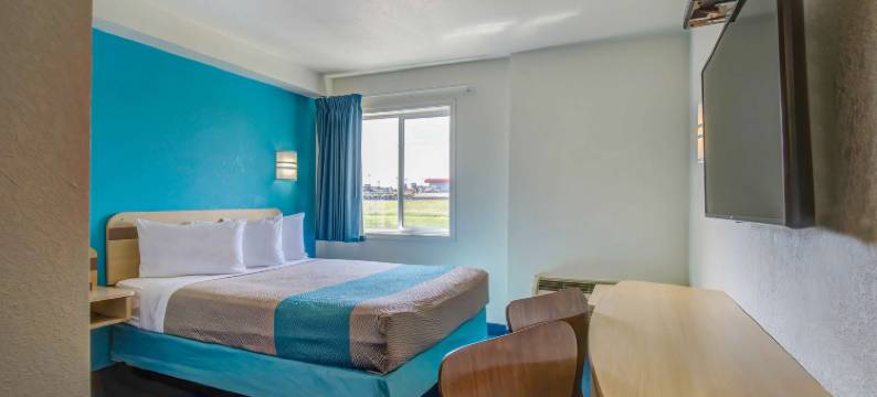 大草原城6号汽车旅馆(Motel 6 Grande Prairie, AB)图片