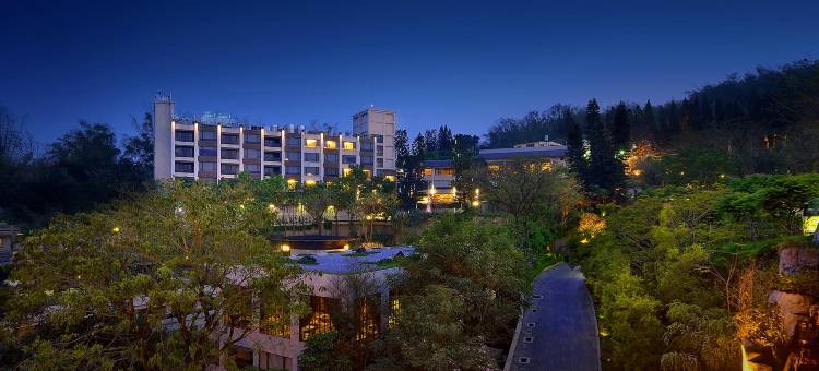 高雄花季度假饭店图片