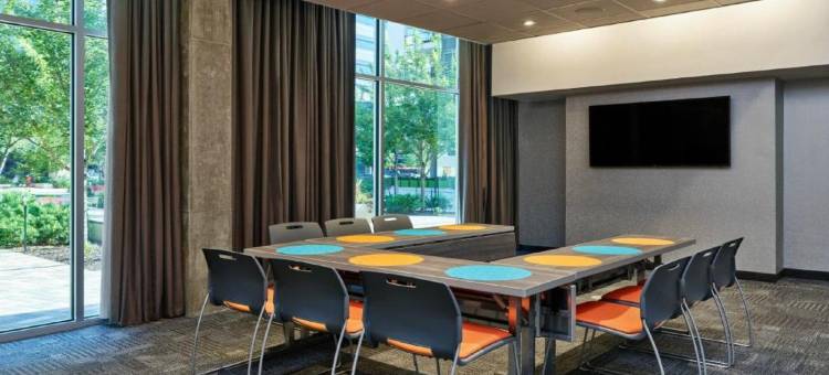达拉斯娱乐区阿林顿雅乐轩酒店(Aloft Dallas Arlington Entertainment District)图片