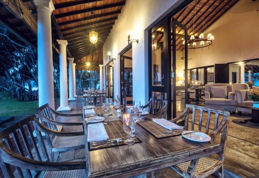 Mosvold Villa Hotel Overview