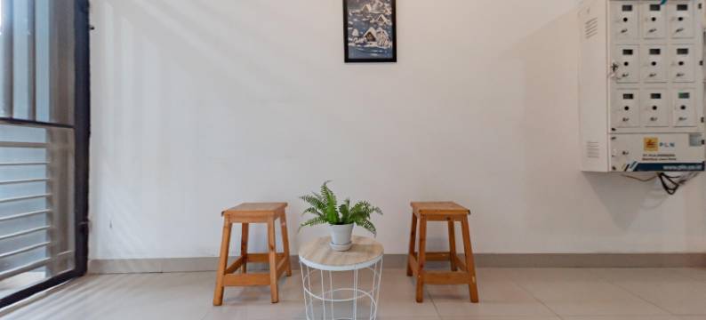 茂物苏里亚肯查纳红多兹酒店(RedDoorz @ Suryakencana Bogor)图片