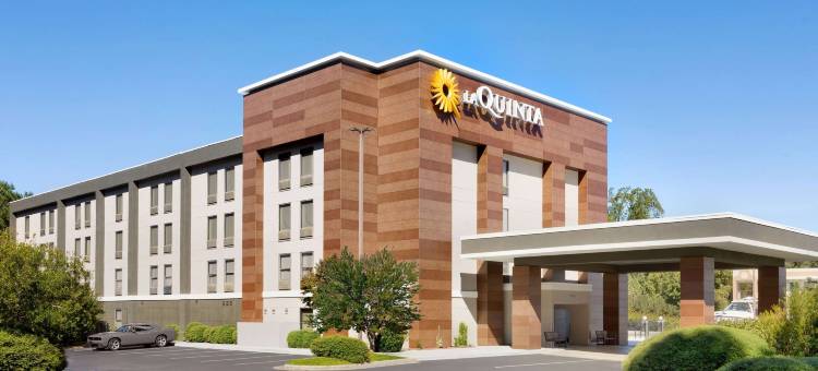 塞尔玛/史密斯菲尔德I-95拉昆塔温德姆套房酒店(La Quinta Inn & Suites by Wyndham Selma/Smithfield I-95)图片