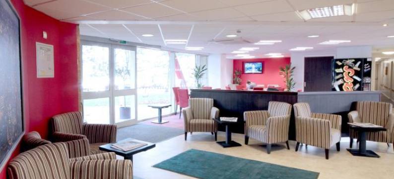 伦敦斯坦斯特德机场温德姆华美达酒店(Ramada by Wyndham London Stansted Airport)图片