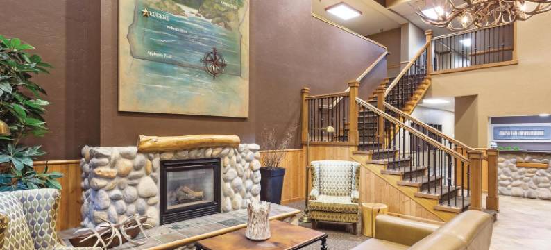 尤金拉昆塔温德姆套房酒店(La Quinta Inn & Suites by Wyndham Eugene)图片