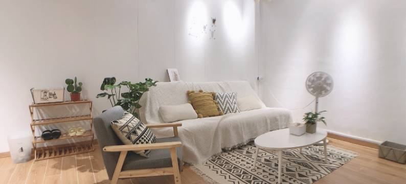 秋一公寓(环城北路分店)图片