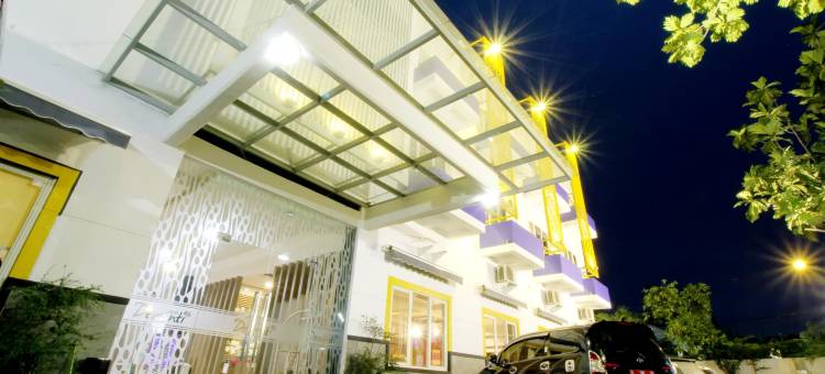 德万蒂酒店(Hotel Dewanti)图片