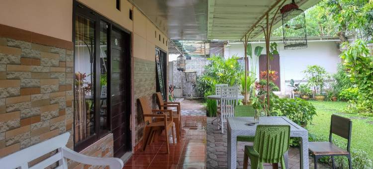 红多兹伊斯兰酒店-克罗马杜2号(RedDoorz Syariah @ Colomadu 2)图片