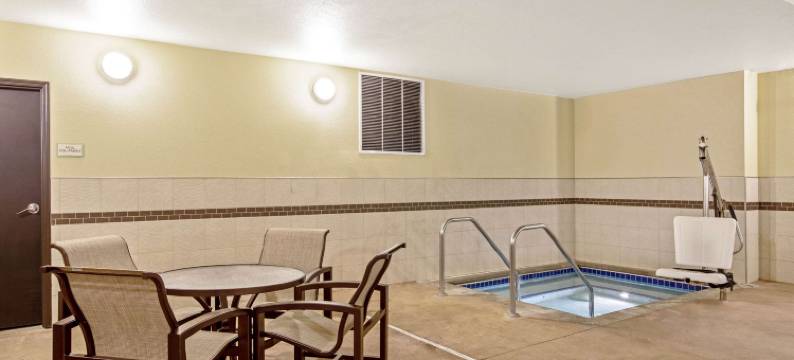 吉列拉昆塔温德姆套房酒店(La Quinta Inn & Suites by Wyndham Gillette)图片