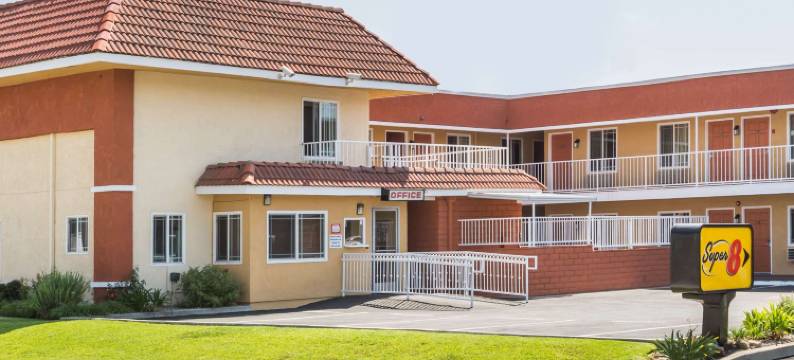 阿祖萨速8酒店(Super 8 by Wyndham Azusa)图片