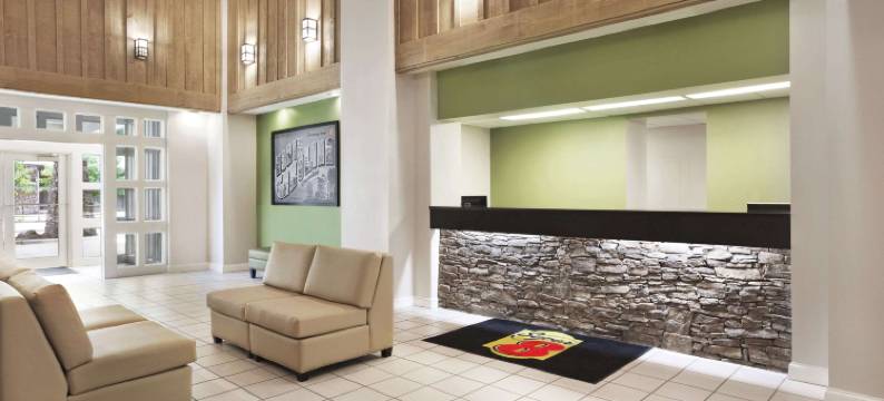 切罗基速8酒店(Super 8 by Wyndham Cherokee)图片