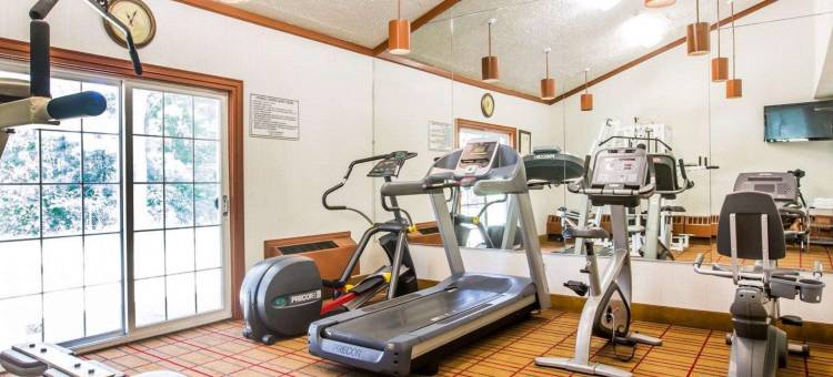 布拉特尔伯勒北部品质酒店及会议中心(Quality Inn & Conference Center Brattleboro North)图片