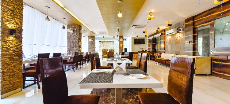 Fabhotel Prime Royal Park图片