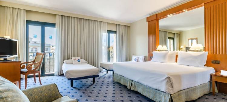 塞维利亚玛卡瑞纳艾克斯酒店(Exe Sevilla Macarena)图片