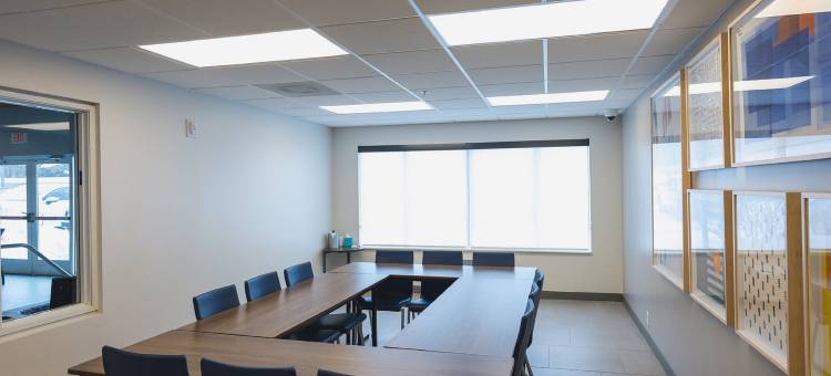 马凯特套房酒店(Holiday Inn Express & Suites Marquette)图片