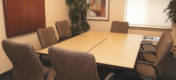 辛辛那提北拉昆塔温德姆套房酒店(La Quinta Inn & Suites North)(La Quinta Inn by Wyndham Cincinnati North)图片