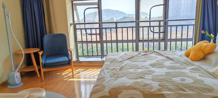 鹭岛小住公寓(大屏山南路分店)图片