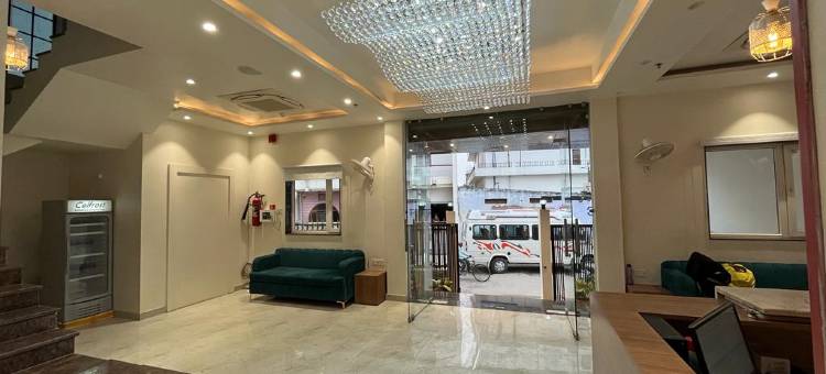 Hotel Satsang Grand图片