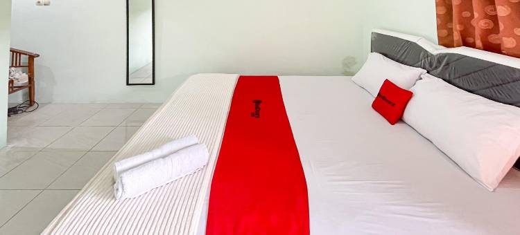 RedDoorz Syariah Near RS Bhayangkara Nganjuk图片